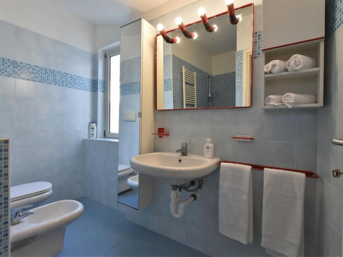 Apartment Duomo Mansarda By Interhome إيزِيو المظهر الخارجي الصورة